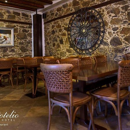 Aristotelio Boutique Hotel Pedhoulas Extérieur photo